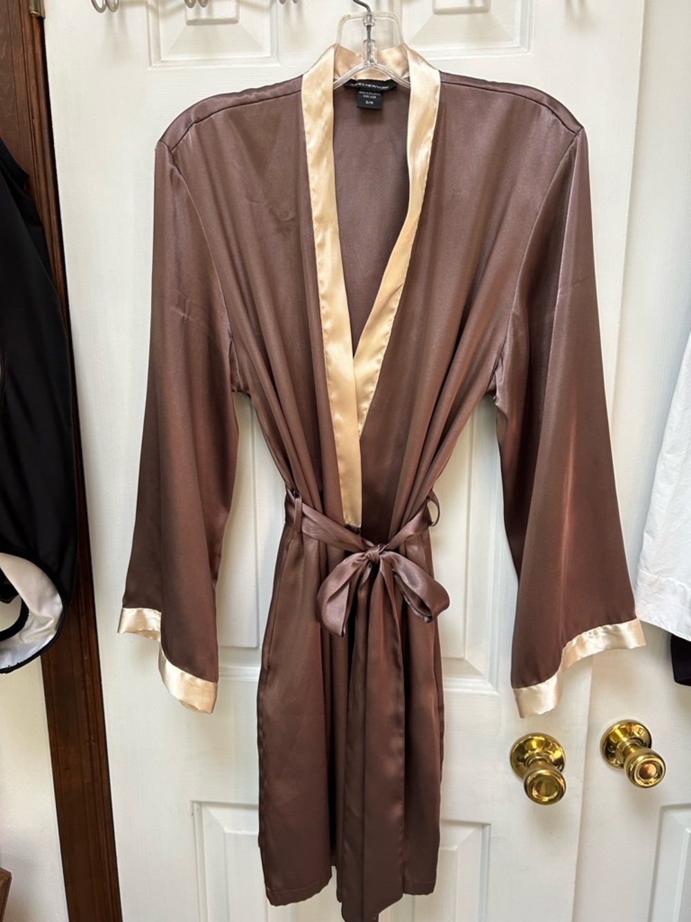 Luxurious Cocoa Brown Wrap Robe w/ Cream Trim, attached belt, side pockets. S/M.